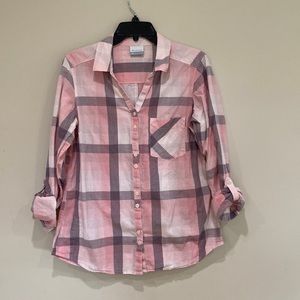 COLUMBIA Pink and Gray Plaid Button down shirt with buttoned back sleeves M